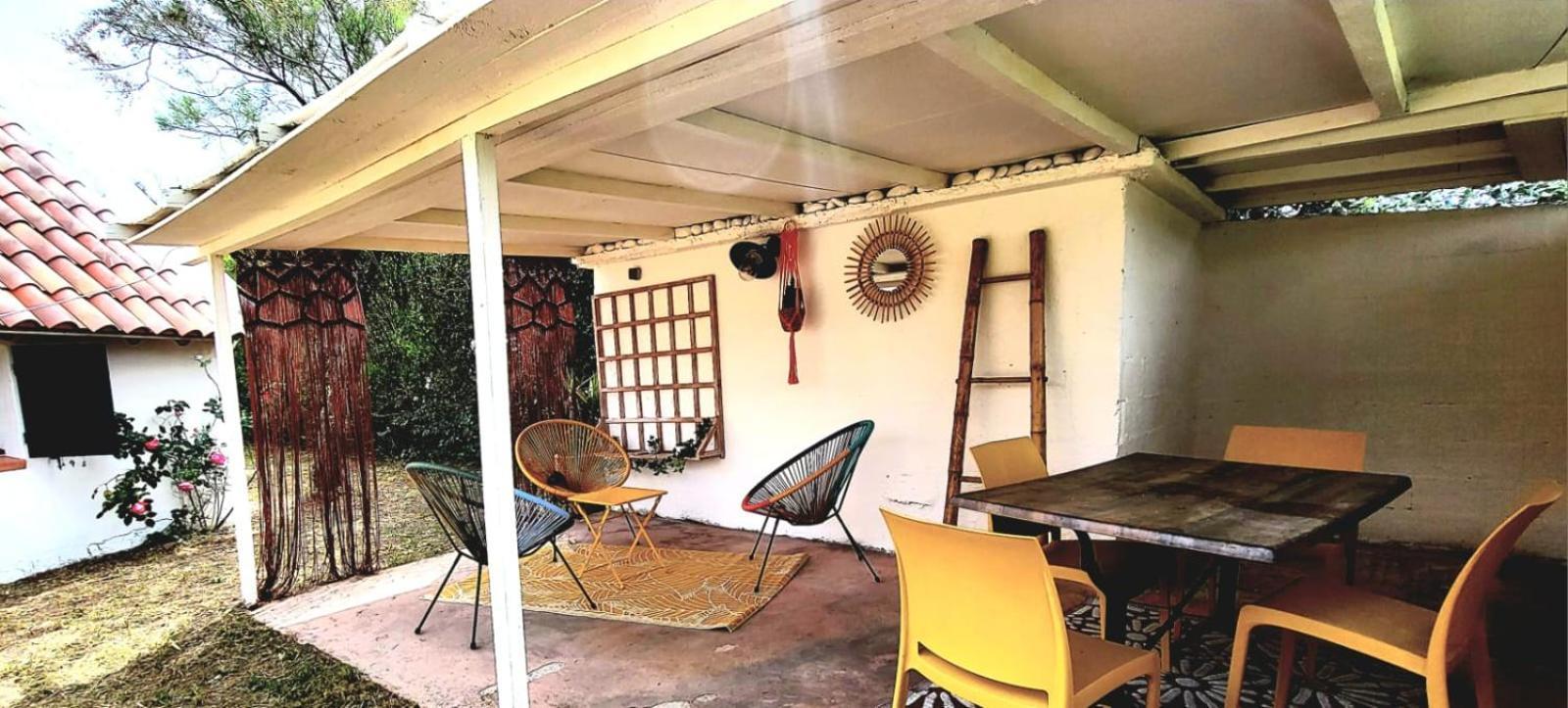 Hotel Terre De Boheme Vestric-et-Candiac Zewnętrze zdjęcie