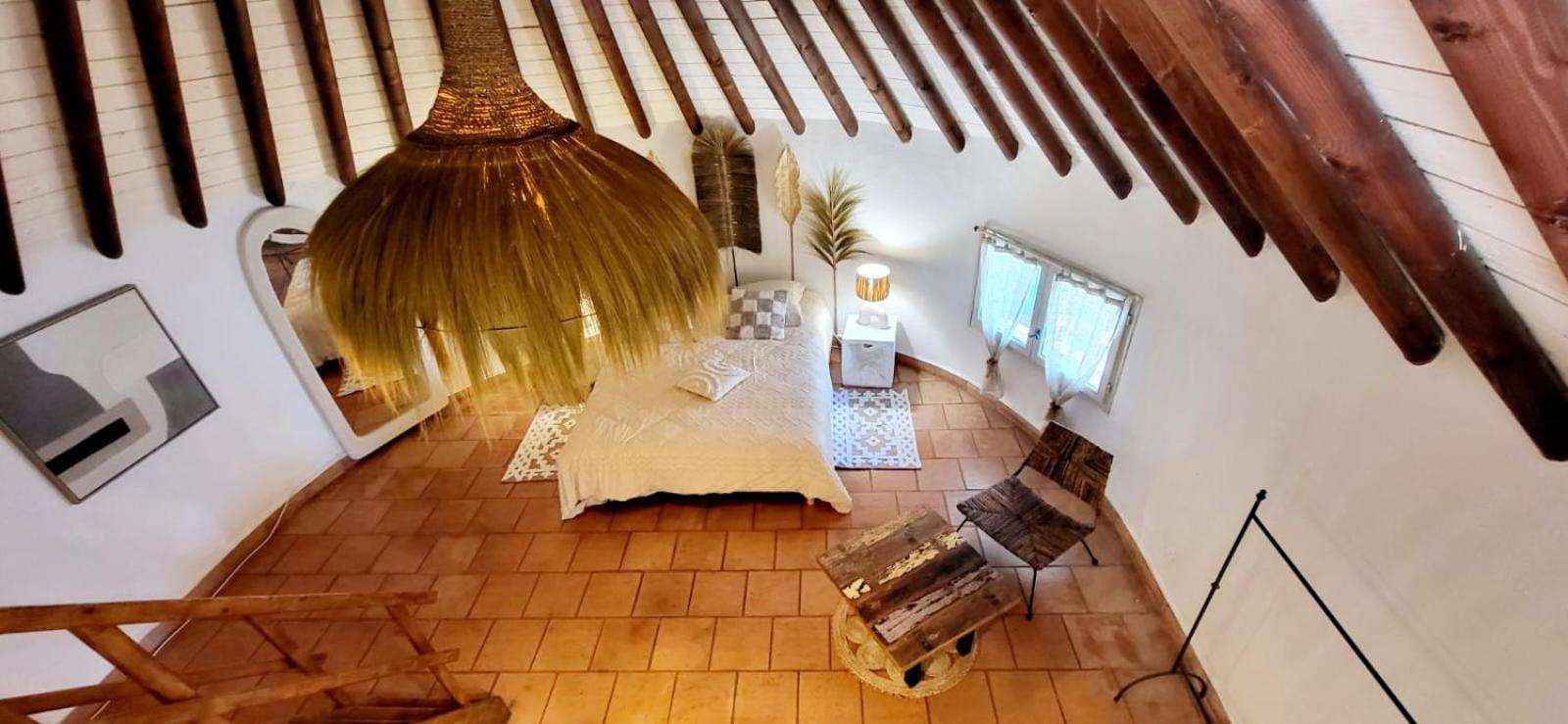 Hotel Terre De Boheme Vestric-et-Candiac Zewnętrze zdjęcie