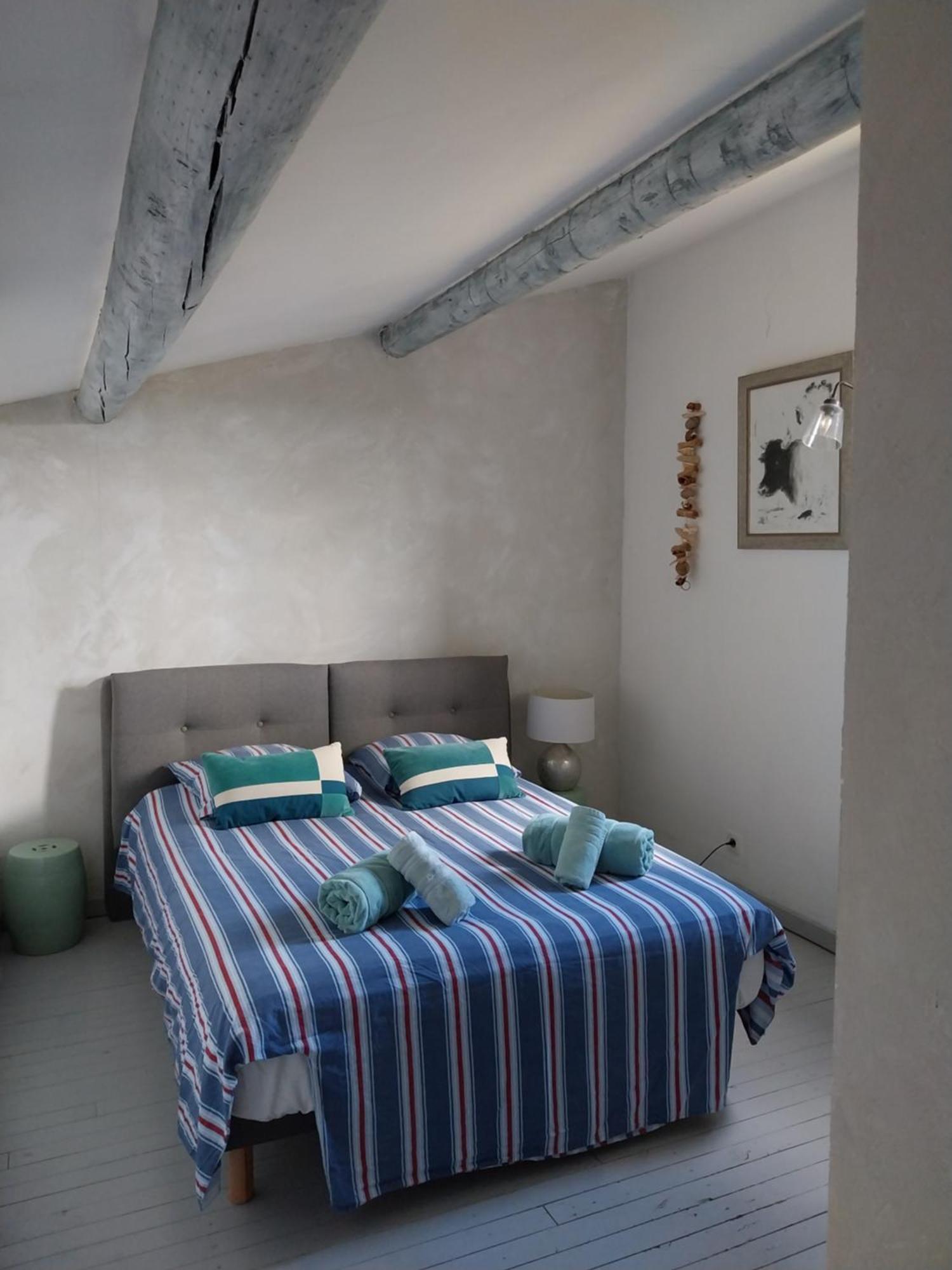 Hotel Terre De Boheme Vestric-et-Candiac Zewnętrze zdjęcie