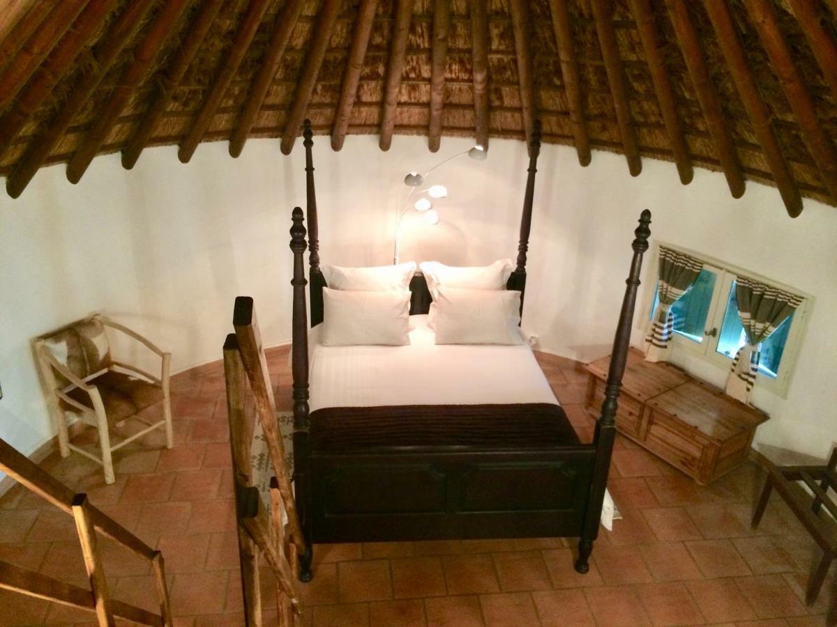 Hotel Terre De Boheme Vestric-et-Candiac Zewnętrze zdjęcie